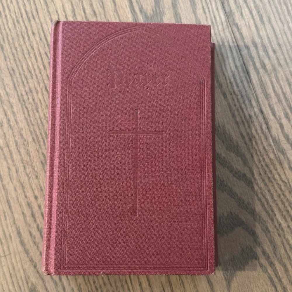 THE BOOK OF COMMON PRAYER Protestant Episcopal Church 1945 Red HC Pocket Size